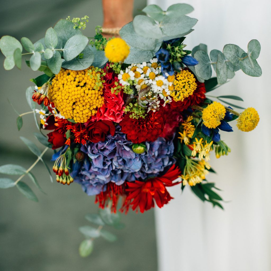 BOUQUET DE MARIEE MULTICOLOR